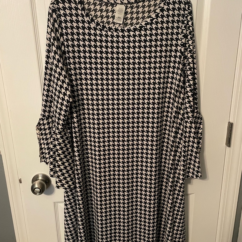 2XL Stylish Black and White Houndstooth Dress with pockets